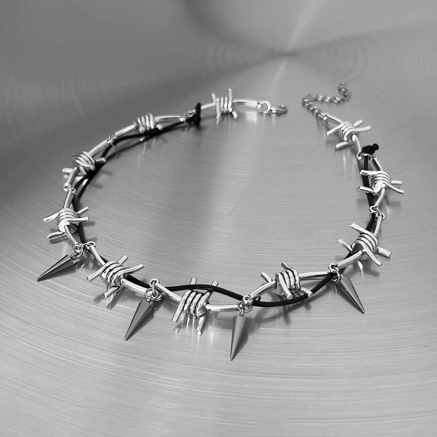 Collier Fin Violente