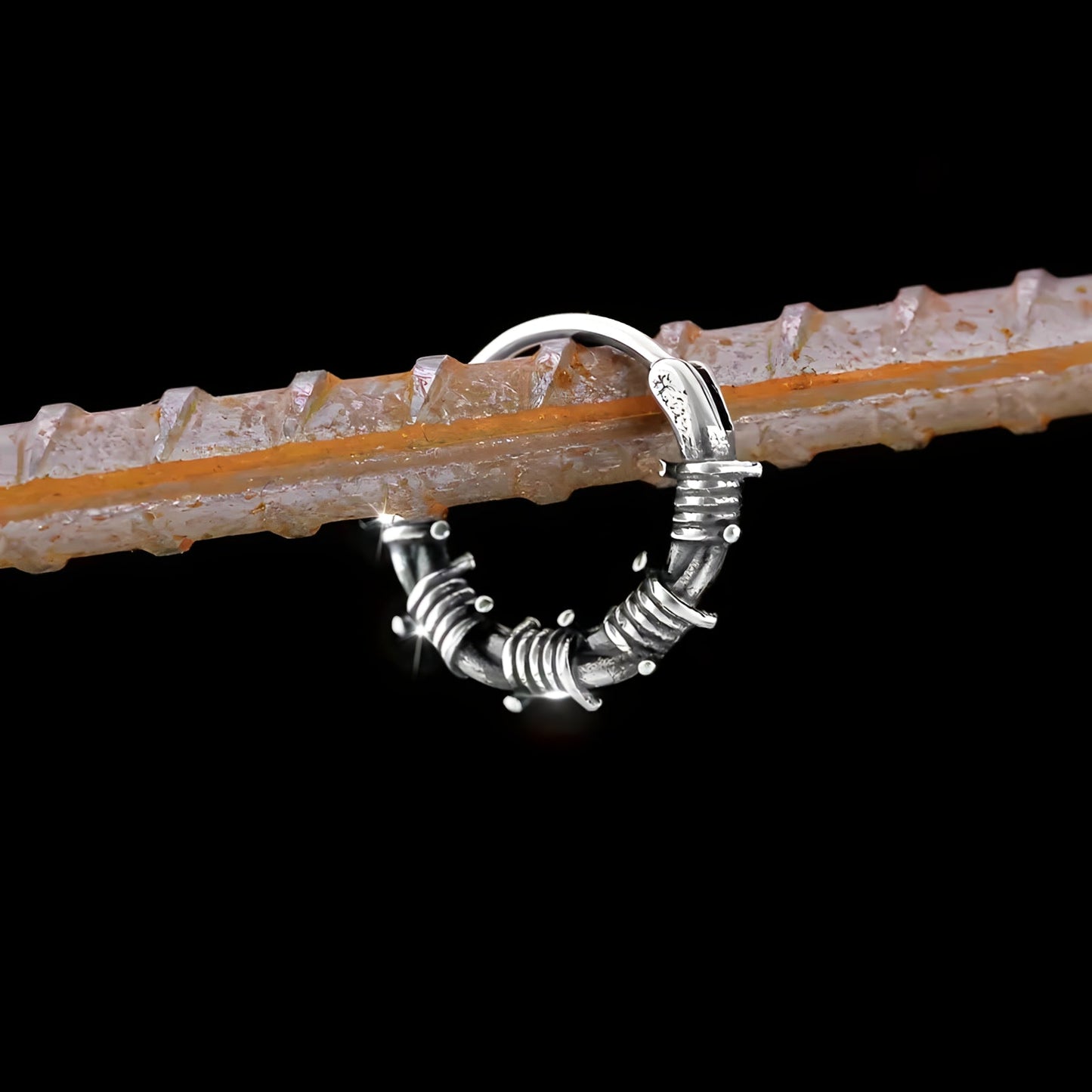 Créoles Fil Barbelé