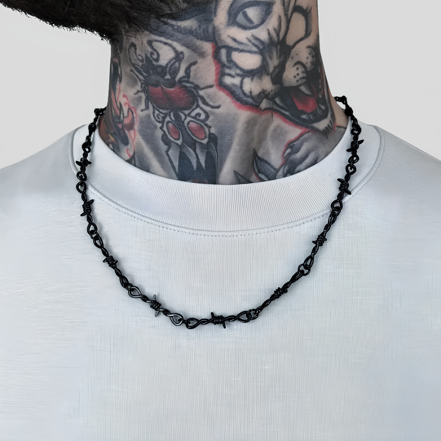 Collier Fil Barbelé Noir