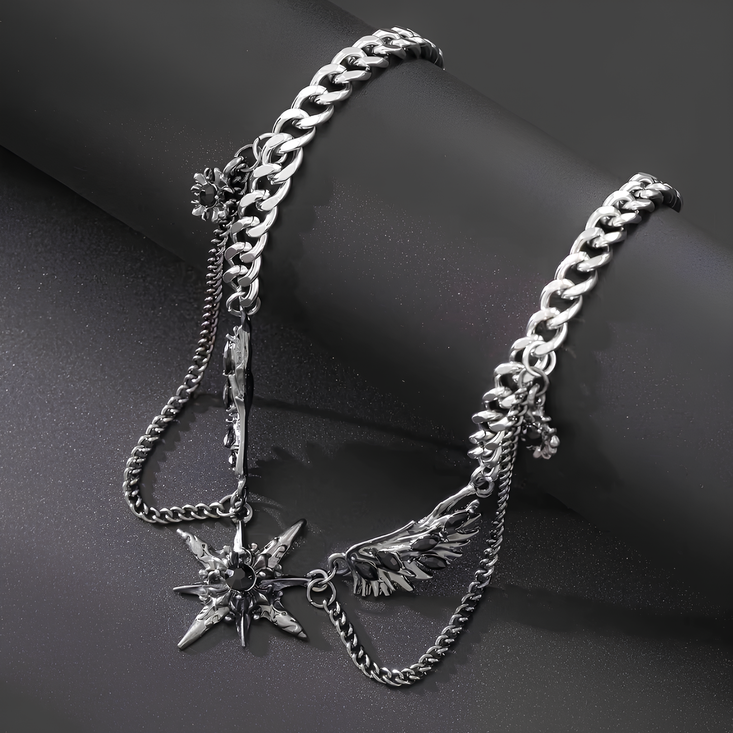 Collier Hellstar