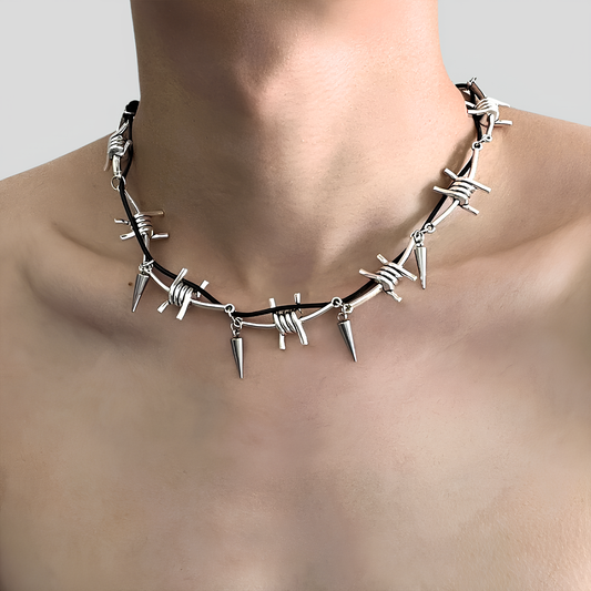 Collier Fin Violente