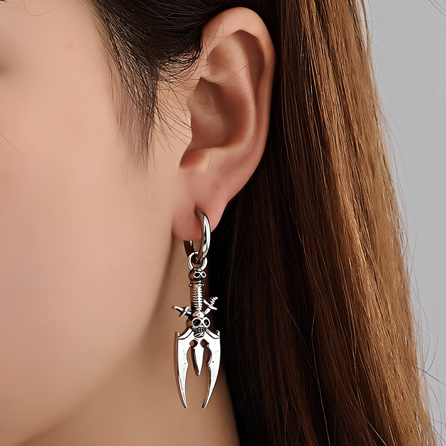 Boucles d'Oreilles Pendantes Dague Gothique