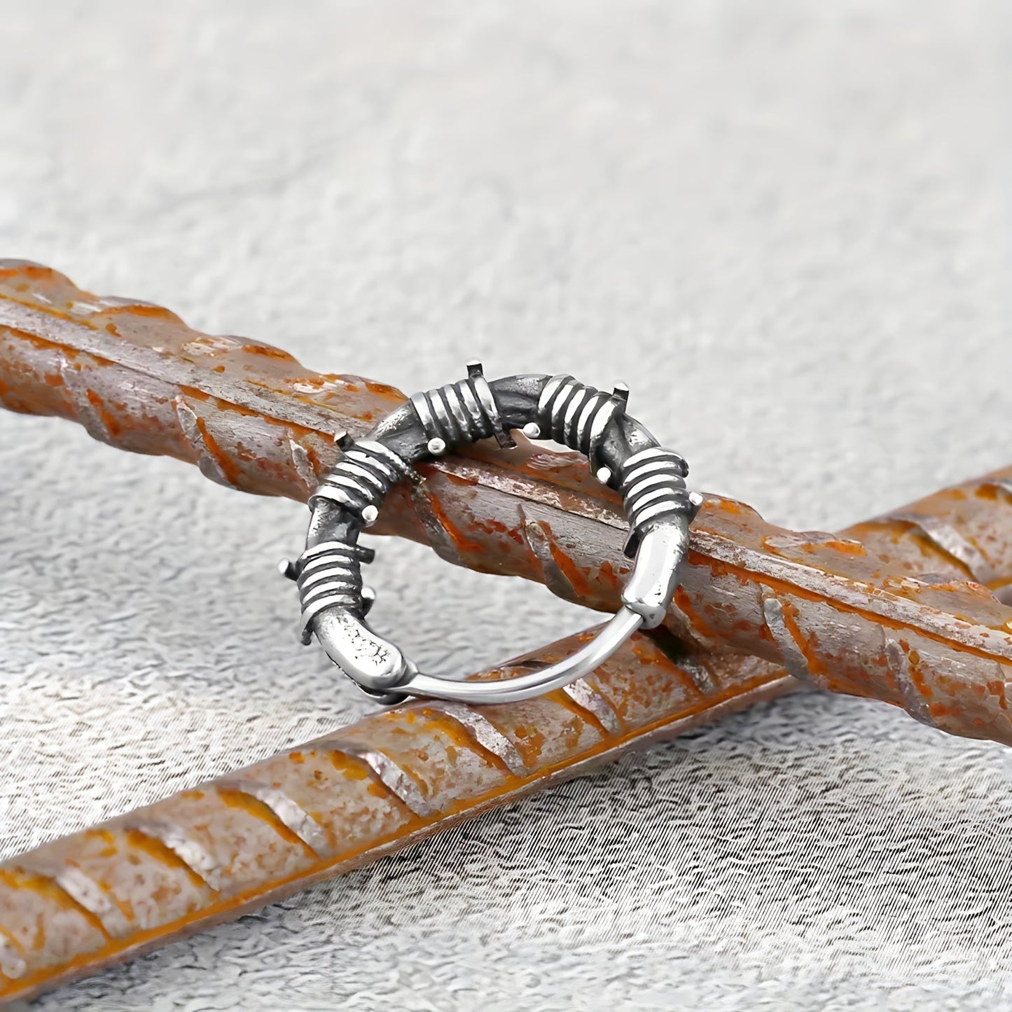 Créoles Fil Barbelé