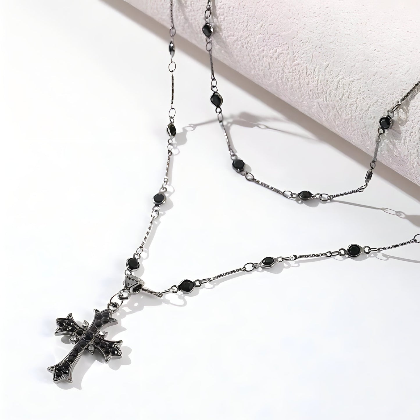 Collier Croix Onyx