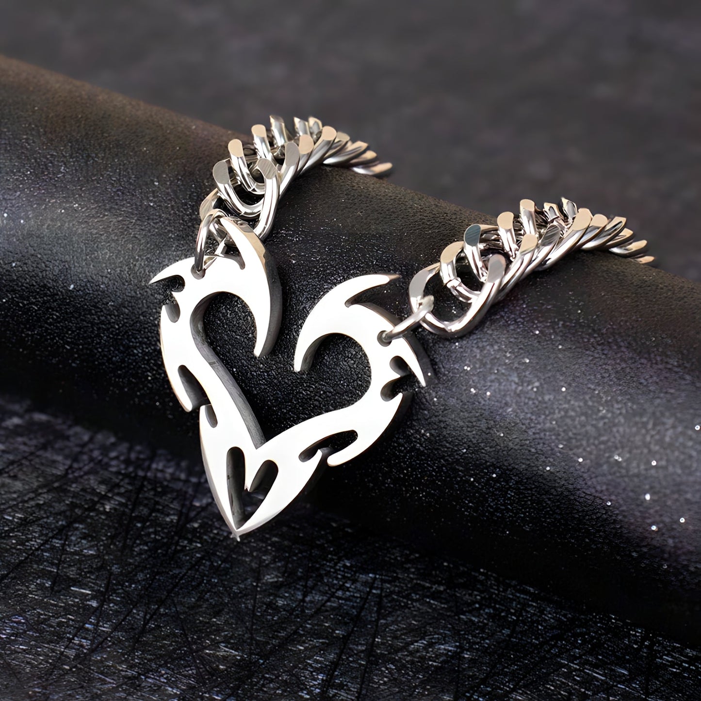 Collier Cœur Barbelé