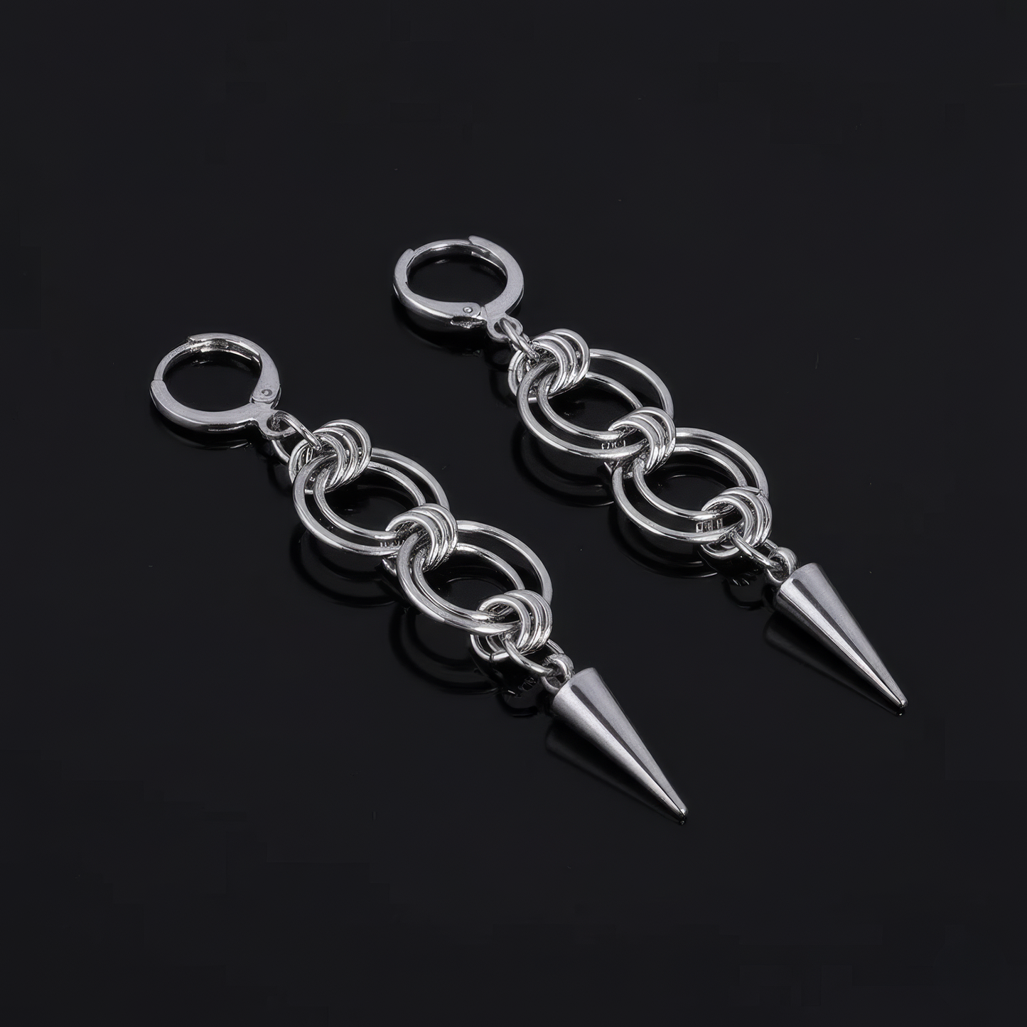 Créoles Pendantes à Pointes