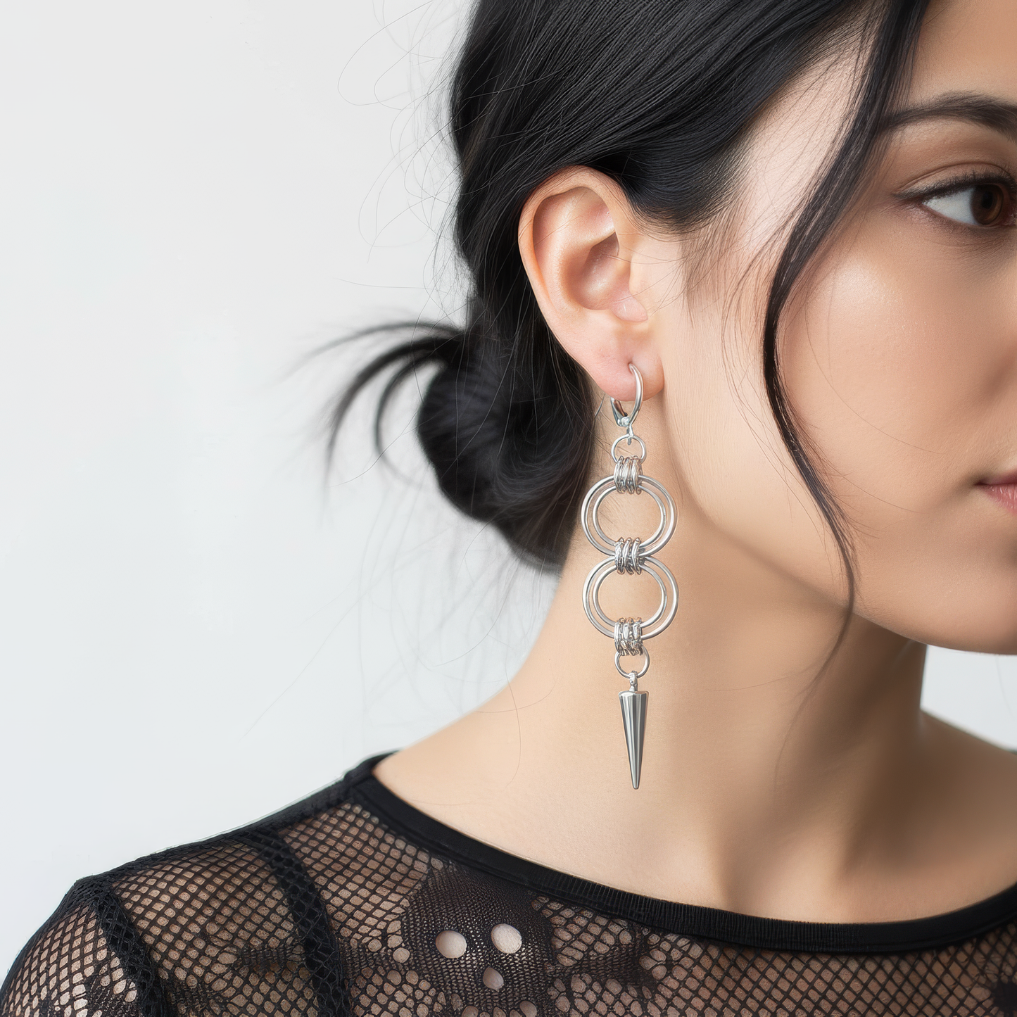 Créoles Pendantes à Pointes