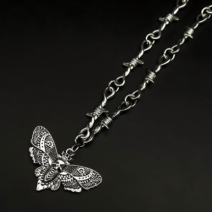Collier Papillon de Mort